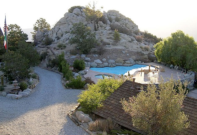 Frank Sinatra's swimming pool at Villa Maggio.